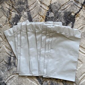 50 6”x 9” poly bag mailers